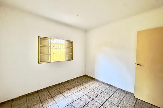 Quarto 1 de casa para alugar com 2 quartos, 65m² em Jardim Paulista, Guarulhos