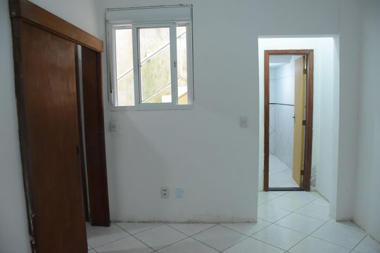 Suíte de casa para alugar com 1 quarto, 56m² em Vila Vista Alegre, Cachoeirinha