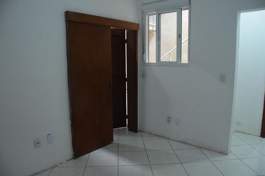 Suíte de casa para alugar com 1 quarto, 56m² em Vila Vista Alegre, Cachoeirinha