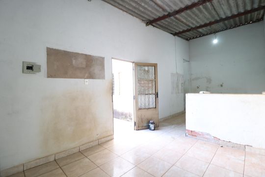 Cozinha de casa para alugar com 2 quartos, 70m² em São Jorge, Uberlândia
