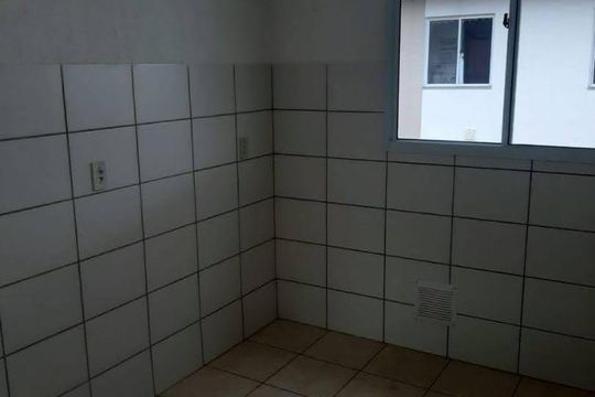 Área de serviço de apartamento para alugar com 2 quartos, 48m² em Nacional, Contagem