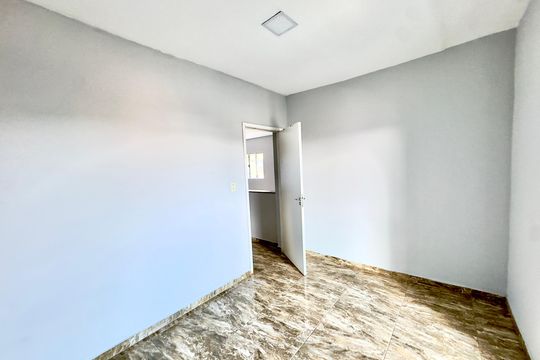 Casa para alugar com 3 quartos, 300m² em Vila Nova Bonsucesso, Guarulhos