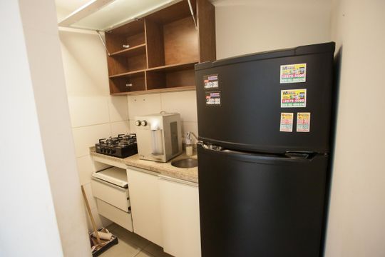 Cozinha de kitnet/studio para alugar com 1 quarto, 70m² em Pechincha, Rio de Janeiro