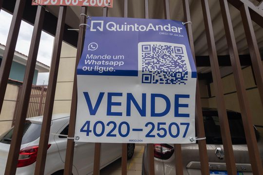 Plaquinha de casa à venda com 2 quartos, 60m² em Parque Vitoria, São Paulo