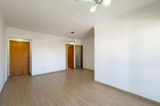 Apartamento para alugar com 3 quartos, 93m² em Vila Itapura, Campinas