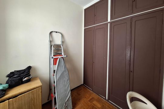 Quarto de Serviço de apartamento à venda com 3 quartos, 145m² em Icaraí, Niterói