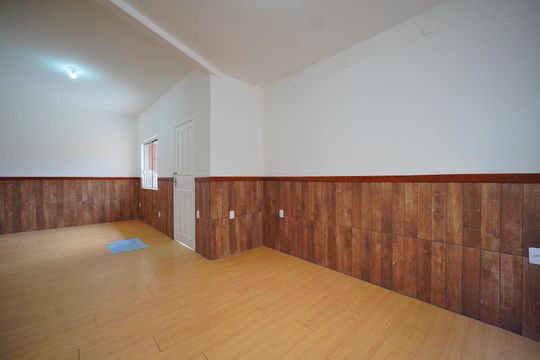 Sala 1 de casa para alugar com 2 quartos, 110m² em Canto, Florianópolis