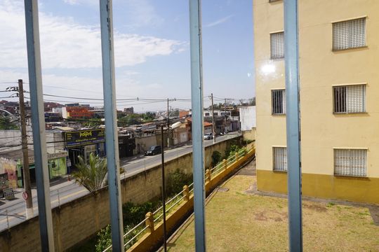 Vista do Quarto 1 de apartamento para alugar com 2 quartos, 50m² em Parque Pirajussara, Embu das Artes
