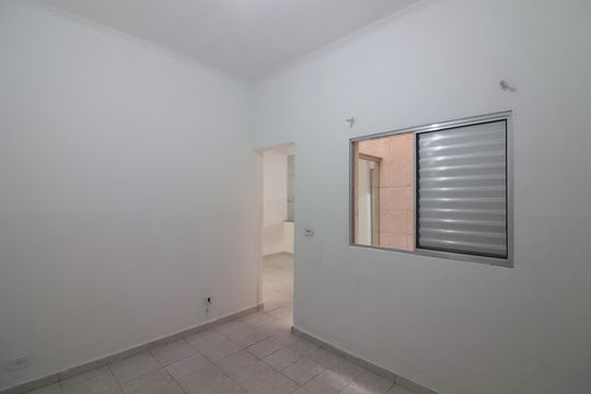 Quarto 1 de casa para alugar com 2 quartos, 60m² em Alvarenga, São Bernardo do Campo