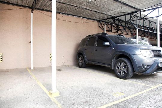 Box Garagem (01 vaga) de apartamento à venda com 2 quartos, 79m² em Santa Cecília, Porto Alegre