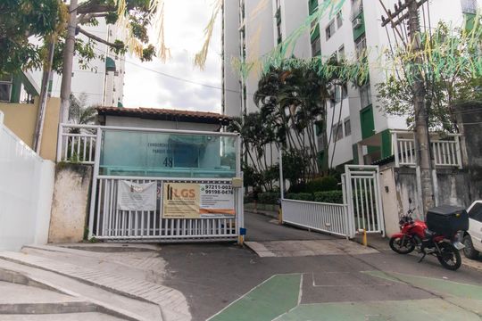 Fachada de apartamento para alugar com 2 quartos, 50m² em Fonseca, Niterói