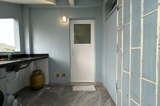 Área de Serviço de apartamento para alugar com 1 quarto, 42m² em Carvoeira, Florianópolis