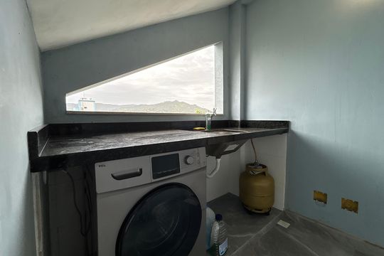 Área de Serviço de apartamento para alugar com 1 quarto, 42m² em Carvoeira, Florianópolis