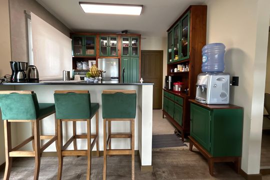 Apartamento para alugar com 3 quartos, 52m² em Carvoeira, Florianópolis