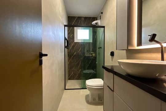 Apartamento para alugar com 3 quartos, 52m² em Carvoeira, Florianópolis