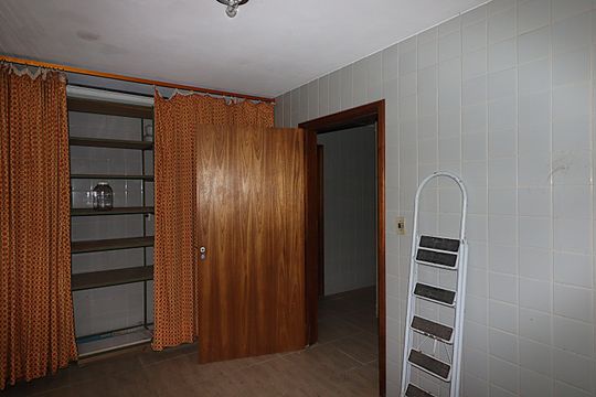 Despensa de casa à venda com 6 quartos, 453m² em Petrópolis, Porto Alegre