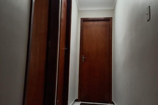 Corredor de casa de condomínio à venda com 2 quartos, 66m² em Itaquera, São Paulo
