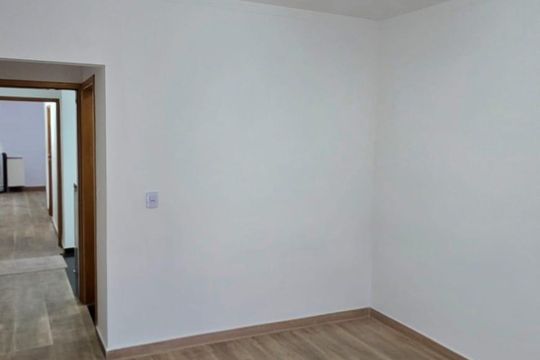 Casa para alugar com 1 quarto, 134m² em Jardim Sao Pedro, Mogi das Cruzes