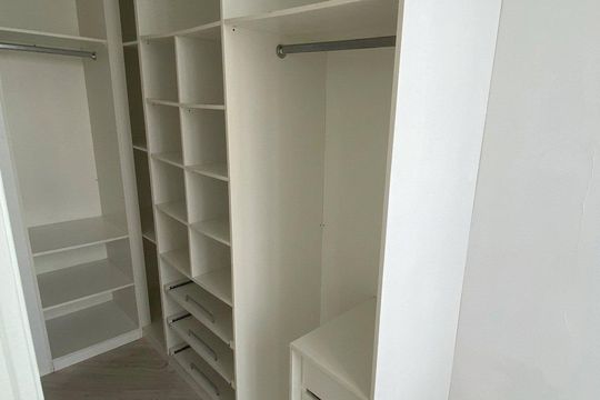 Quarto de apartamento para alugar com 1 quarto, 42m² em Jardim Goiás, Goiânia