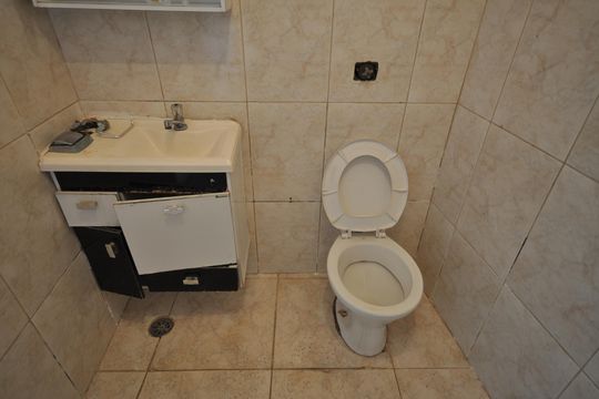 Banheiro de casa para alugar com 2 quartos, 63m² em Vila Mazzei, São Paulo