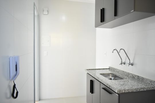 Cozinha de apartamento para alugar com 1 quarto, 36m² em Vila Clementino, São Paulo