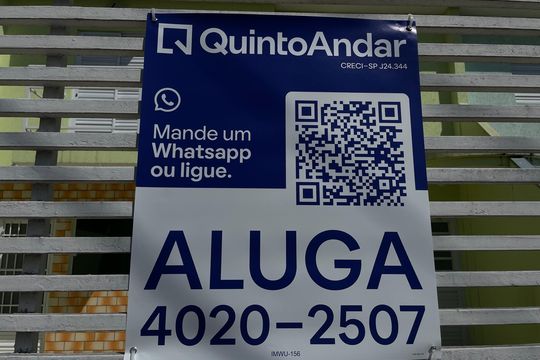 Placa  de casa para alugar com 2 quartos, 86m² em Burgo Paulista, São Paulo