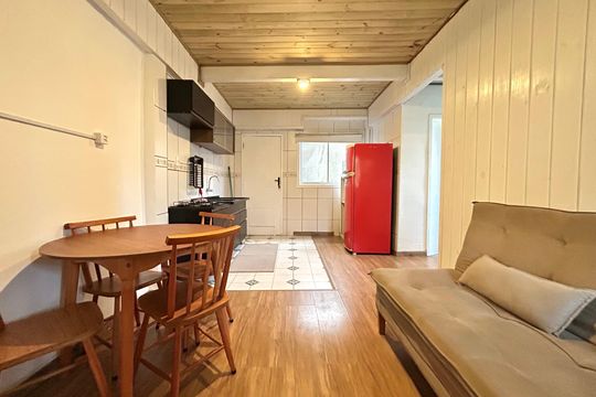 Casa para alugar com 1 quarto, 55m² em Campeche, Florianópolis
