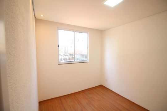 Quarto 1 de apartamento para alugar com 2 quartos, 50m² em Bairro da Glória, Contagem