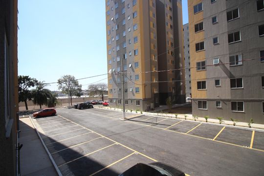 Vista de apartamento para alugar com 2 quartos, 50m² em Bairro da Glória, Contagem
