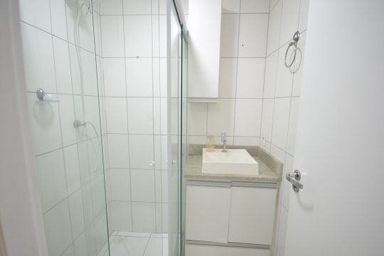 Banheiro de apartamento para alugar com 2 quartos, 38m² em Vila Butantã, São Paulo