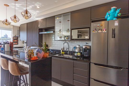 Cozinha  de apartamento à venda com 2 quartos, 51m² em Centro, Diadema