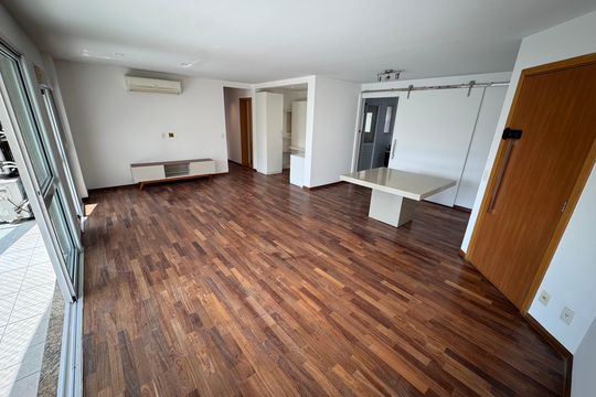Apartamento à venda com 3 quartos, 127m² em Vila Olímpia, São Paulo