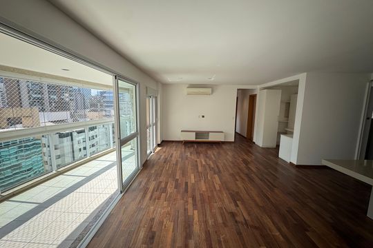 Sala de apartamento à venda com 3 quartos, 127m² em Vila Olímpia, São Paulo