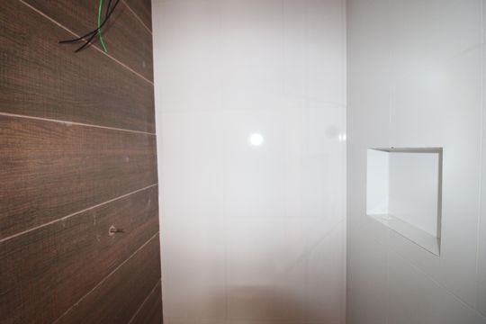 Banheiro de apartamento para alugar com 2 quartos, 55m² em Jardim Soraia, São Paulo