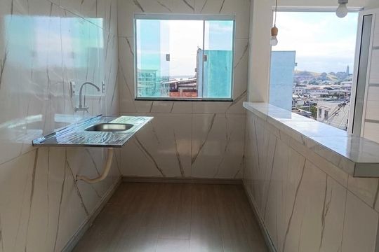 Cozinha de casa para alugar com 2 quartos, 42m² em Barreto, Niterói
