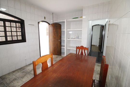 Cozinha de casa para alugar com 4 quartos, 170m² em Residencial Tatetuba, São José dos Campos