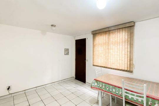 Apartamento para alugar com 2 quartos, 56m² em Vila Silvia, São Paulo