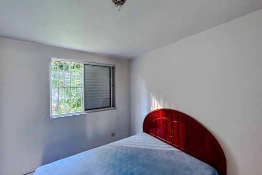 Quarto 2 de apartamento para alugar com 2 quartos, 56m² em Vila Silvia, São Paulo