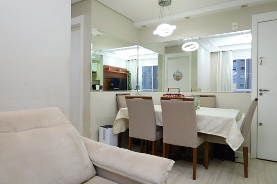 Apartamento à venda com 2 quartos, 43m² em Vila Carmosina, São Paulo