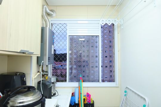 Área de Serviço de apartamento à venda com 2 quartos, 43m² em Vila Carmosina, São Paulo
