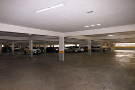 Área comum - Estacionamento de apartamento à venda com 2 quartos, 43m² em Vila Carmosina, São Paulo