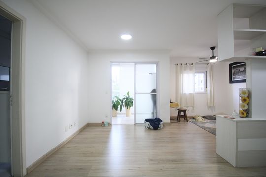 Apartamento à venda com 2 quartos, 73m² em Jardim Henriqueta, Taboão da Serra
