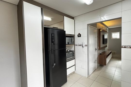 Cozinha de apartamento para alugar com 2 quartos, 196m² em Vila Lucinda, Santo André