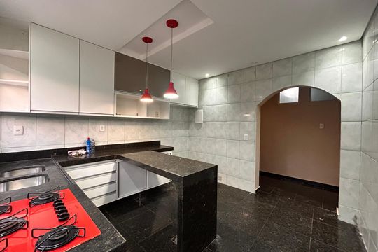 Apartamento à venda com 2 quartos, 80m² em Conjunto Habitacional Nova Pampulha, Contagem