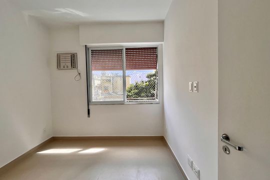 Quarto 2 de apartamento à venda com 3 quartos, 80m² em Ipanema, Rio de Janeiro
