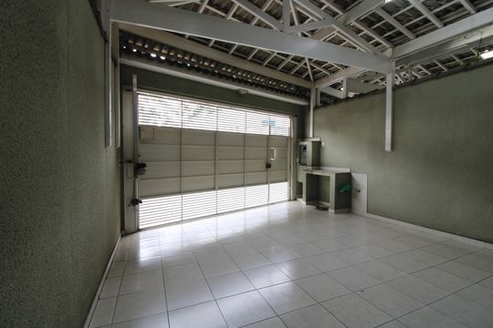 garagem de casa para alugar com 2 quartos, 100m² em Jardim Popular, São Paulo