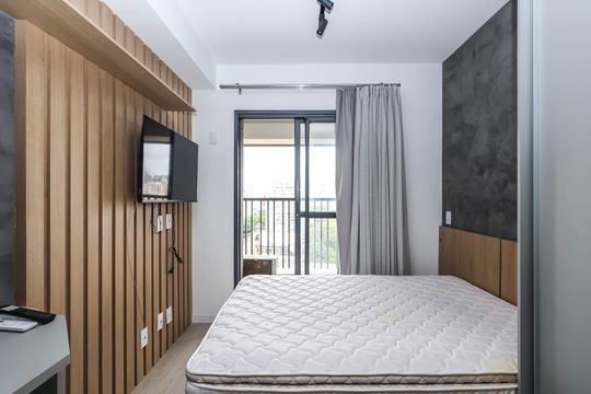 Quarto e Cozinha de kitnet/studio para alugar com 1 quarto, 19m² em Liberdade, São Paulo