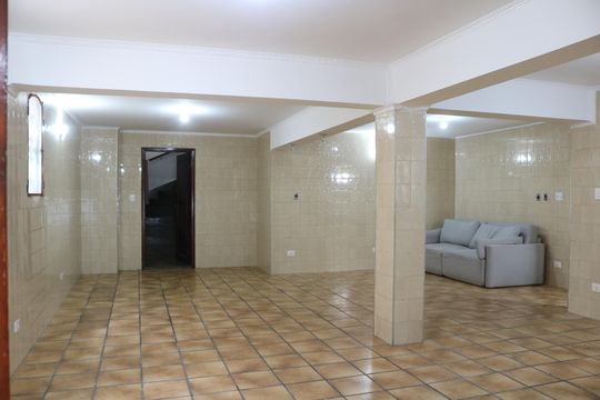 Garagem de casa para alugar com 3 quartos, 280m² em Lapa, São Paulo