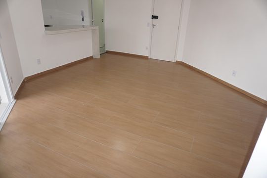 Sala de apartamento para alugar com 2 quartos, 82m² em Parque Esplanada, Embu das Artes