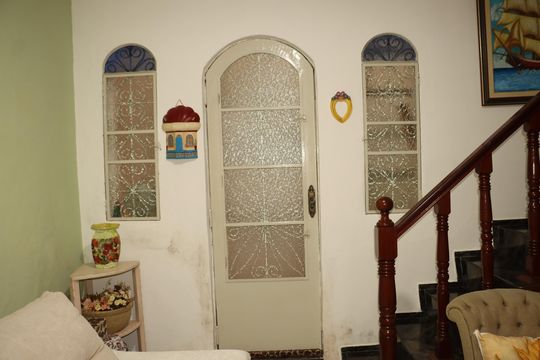 Casa à venda com 5 quartos, 140m² em Vila Tolstoi, São Paulo